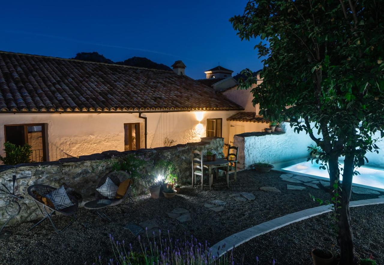 Casa De Los Cuadros Villaluenga Del Rosario Exteriér fotografie